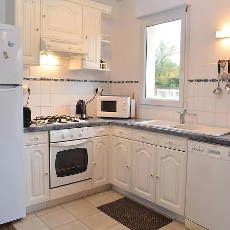 Three-bedroom Holiday In *