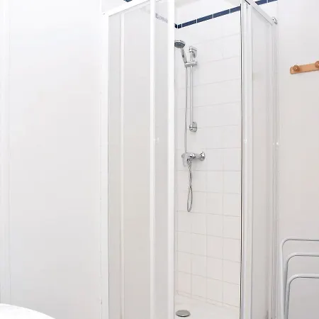 Three-bedroom Holiday In